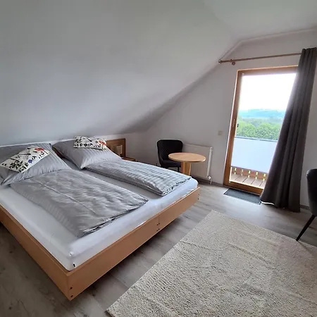 Guest house Zur Gruenen Aussicht Pottiga